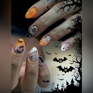 24 Pieces Halloween Press-on Nails Black Orange White Ghost Web Bats Skeleton